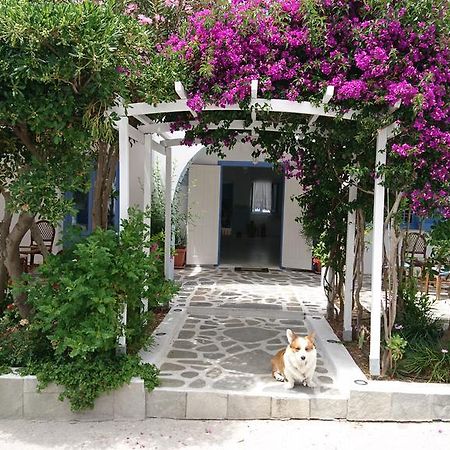 Panorama Paros Hotel ภายนอก รูปภาพ