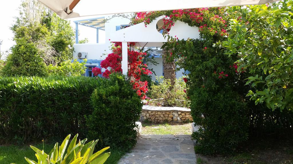 Panorama Paros Hotel ภายนอก รูปภาพ